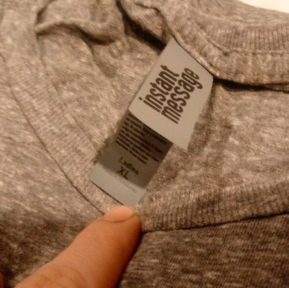 ❎SOLD❎ Ladies Dog Lover Graphic T-Shirt Size XL - Picture 3 of 4